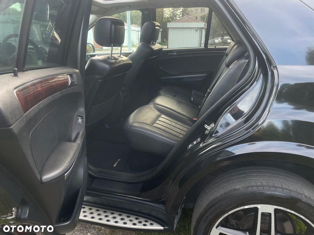 Mercedes-Benz ML 350 4Matic 7G-TRONIC Grand Edition - 21