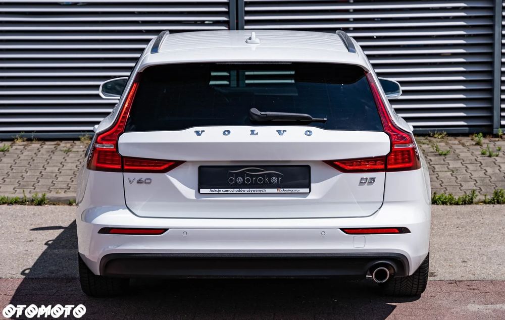 Volvo V60 D3 Geartronic Momentum - 10