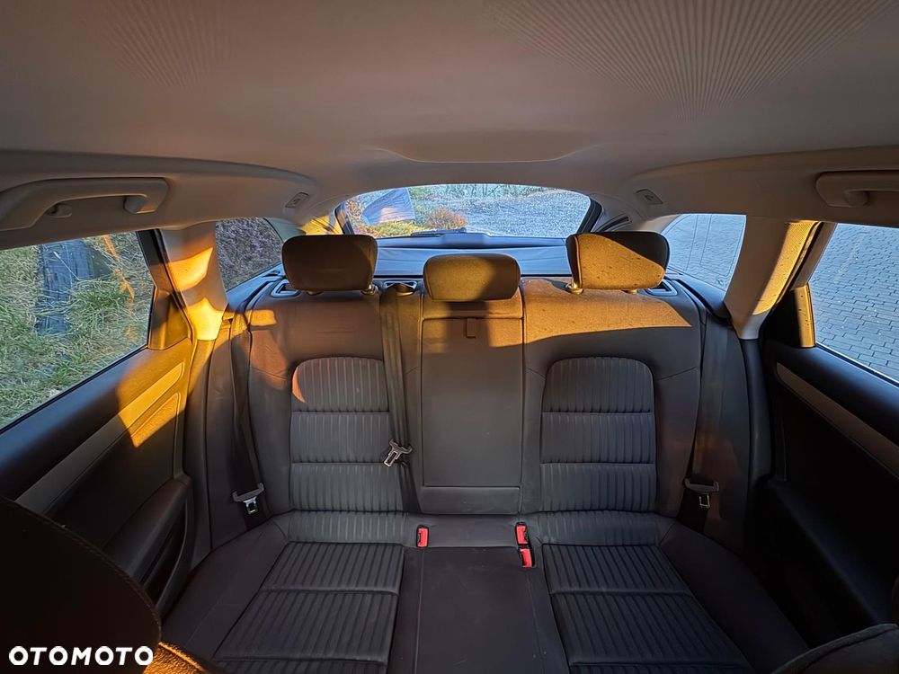 Audi A4 Avant 2.0 TDI Multitronic - 13