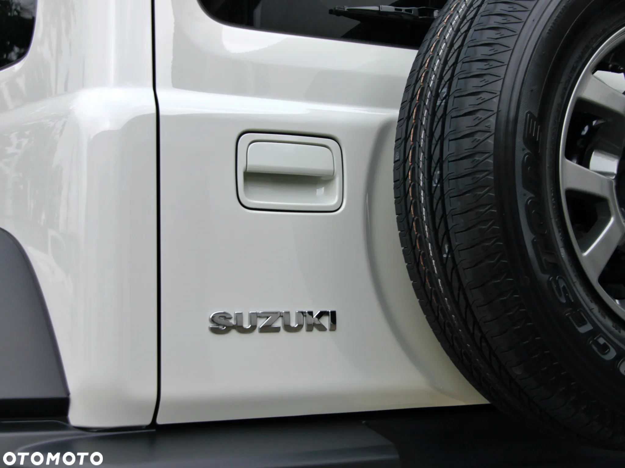Suzuki Jimny 1.5 Premium - 9