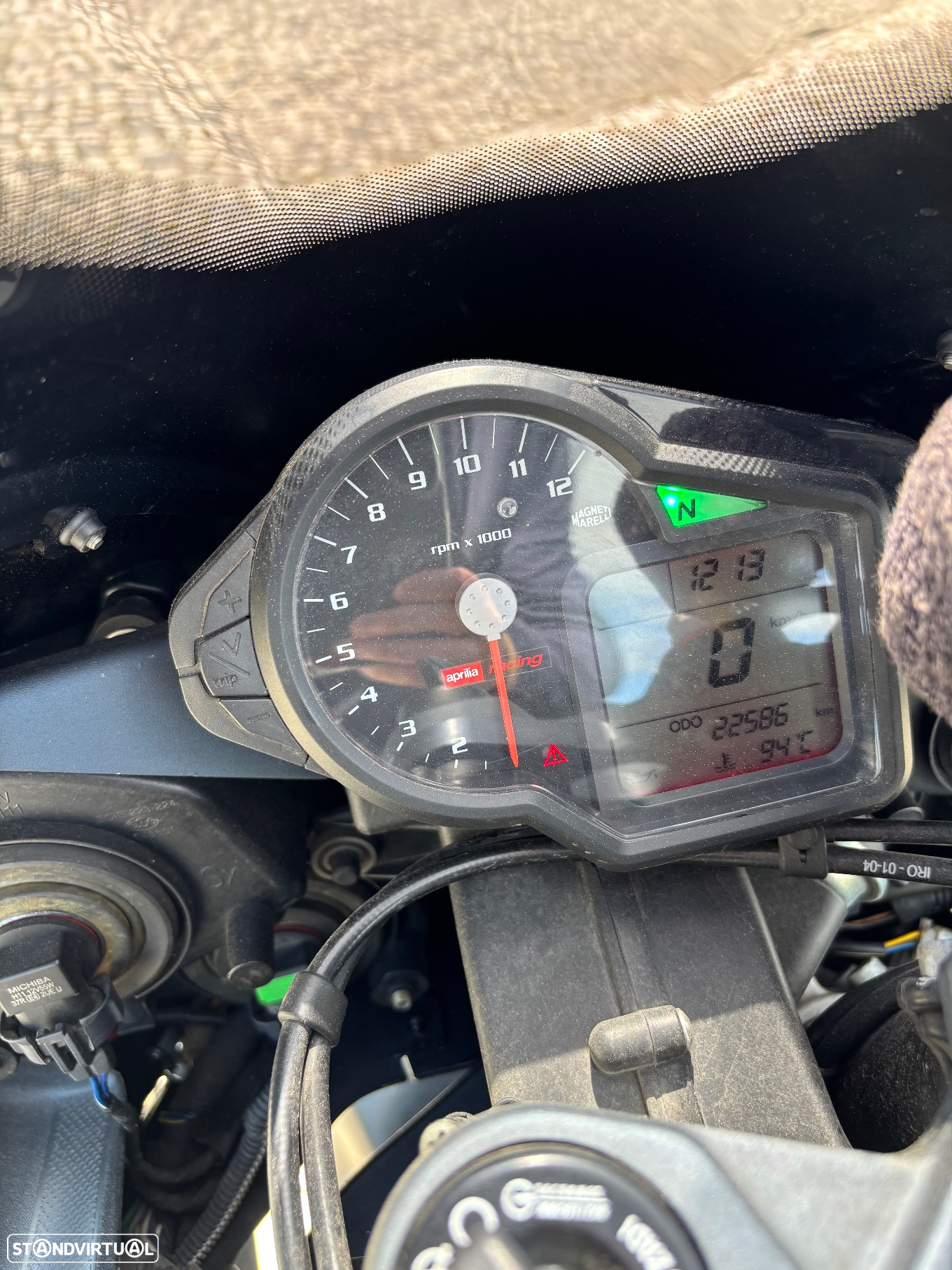 Aprilia RSV - 12