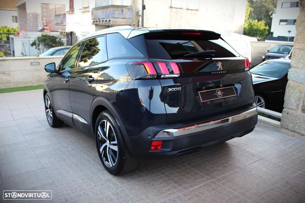 Peugeot 3008 1.2 PureTech Allure EAT8 - 28