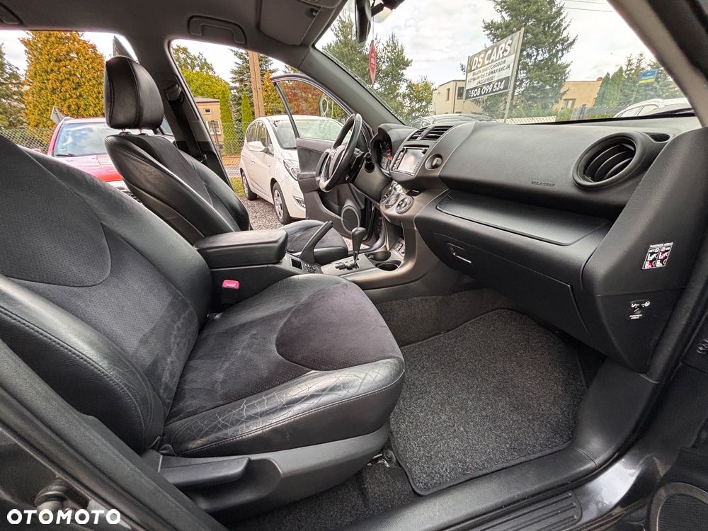 Toyota RAV4 2.0 VVT-i Prestige NAVI MS - 9