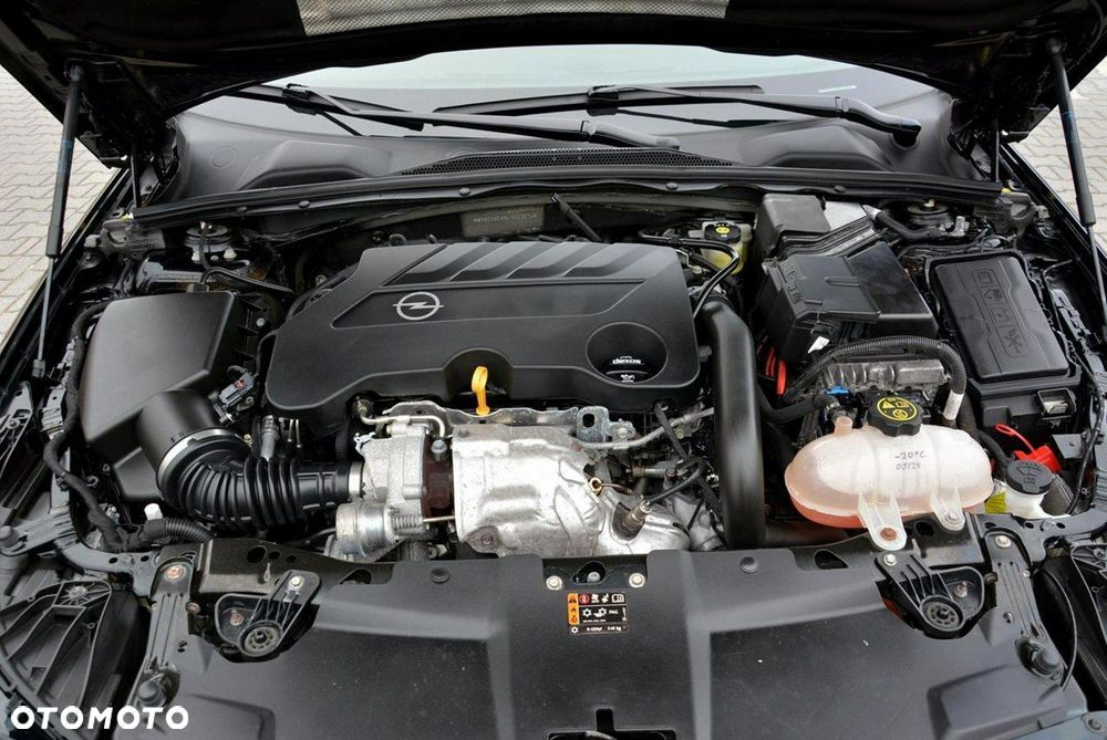 Opel Insignia 2.0 BiTurbo D 4x4 Automatik GSI - 35