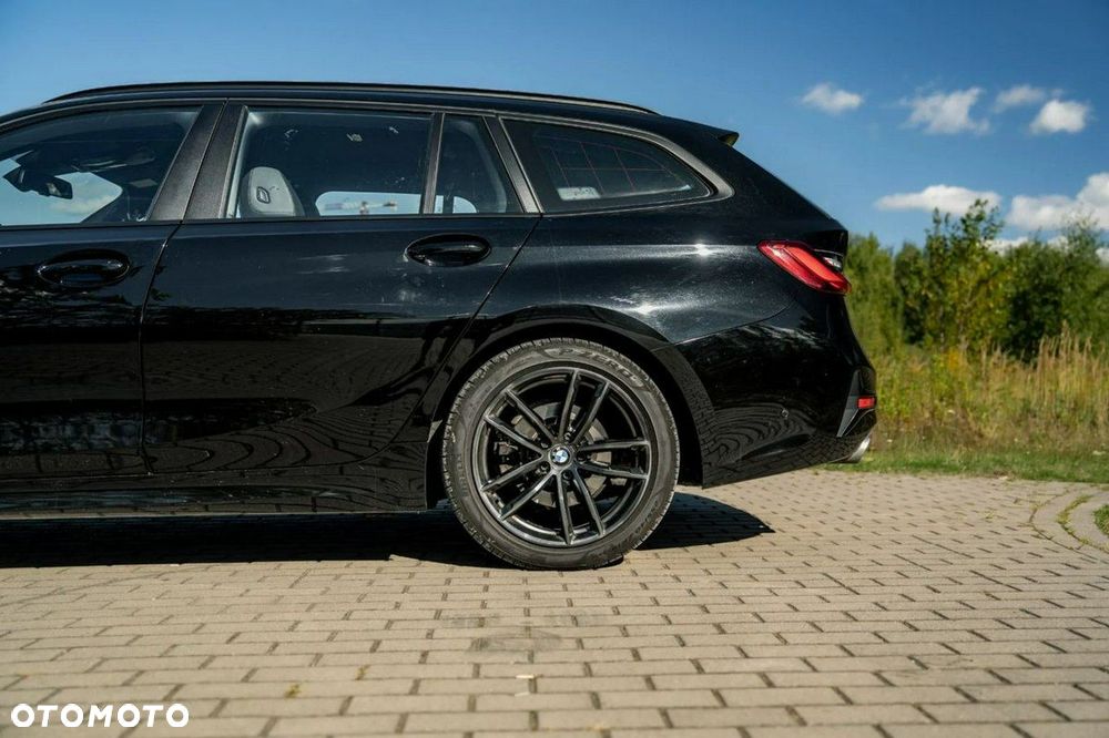 BMW Seria 3 - 11