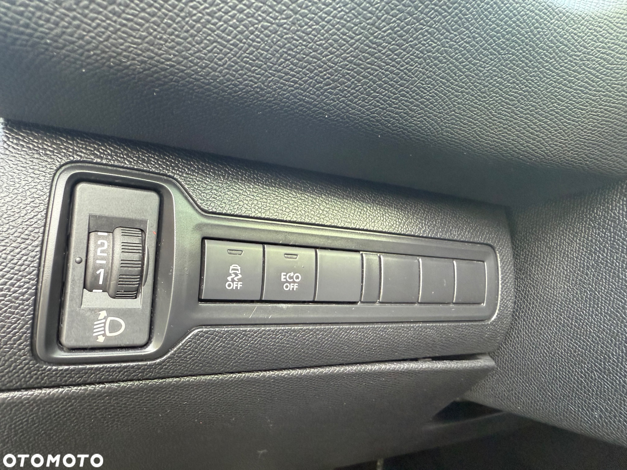 Peugeot 308 SW 1.6 BlueHDi Active S&S - 35