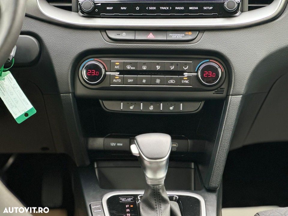 Kia Ceed 1.5 T-GDI 7DCT Best - 15