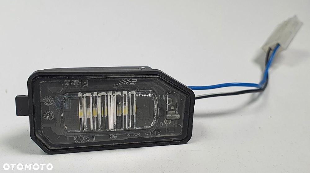 LAMPKA LED LUSTERKA LEWA MERCEDES W213 A0999060901 - 1