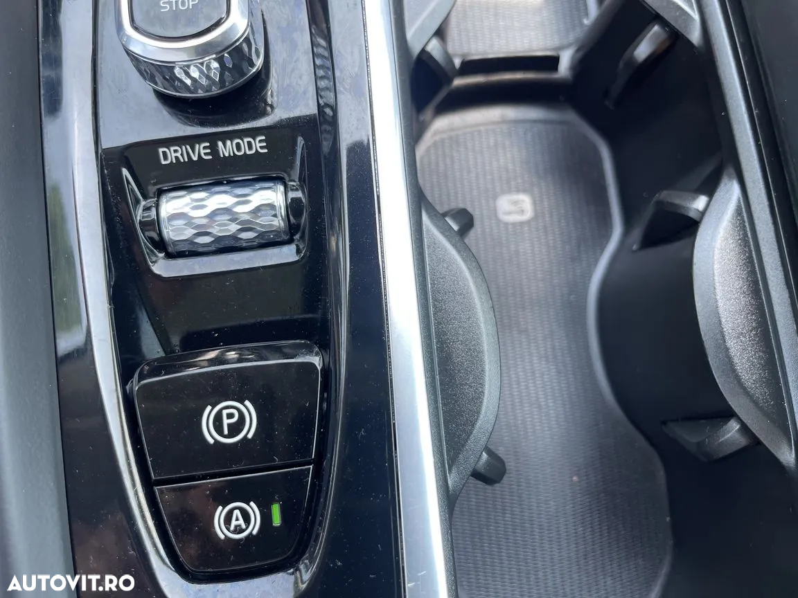 Volvo XC 60 T6 AWD Recharge Geartronic Inscription Expression - 20
