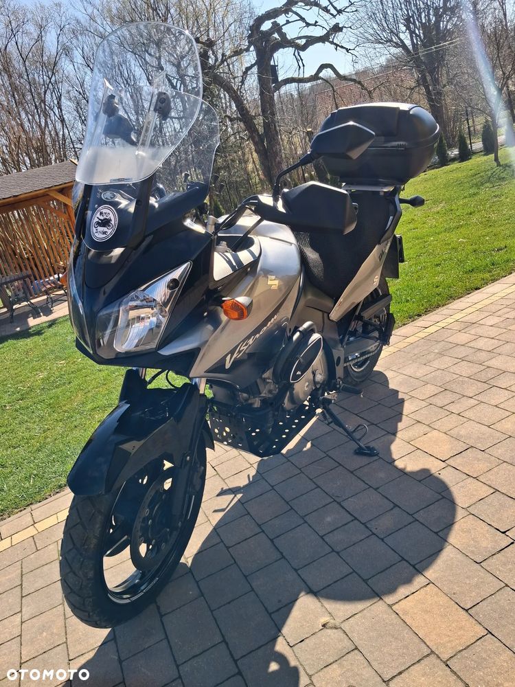 Suzuki V-STROM - 4