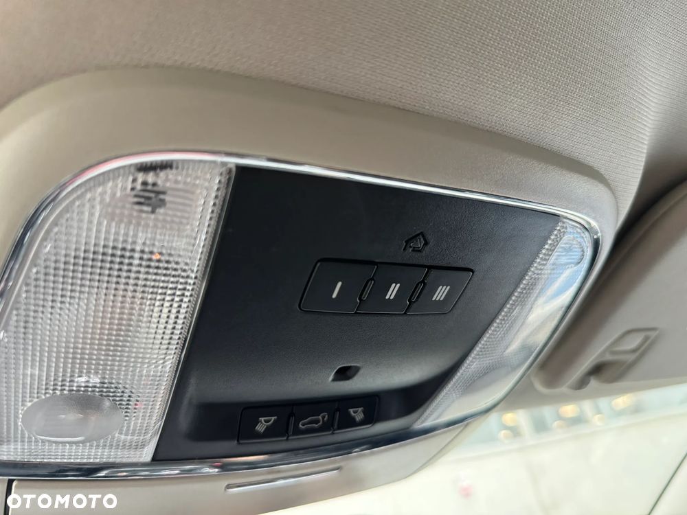 Dodge Durango 3,6 Limited - 29