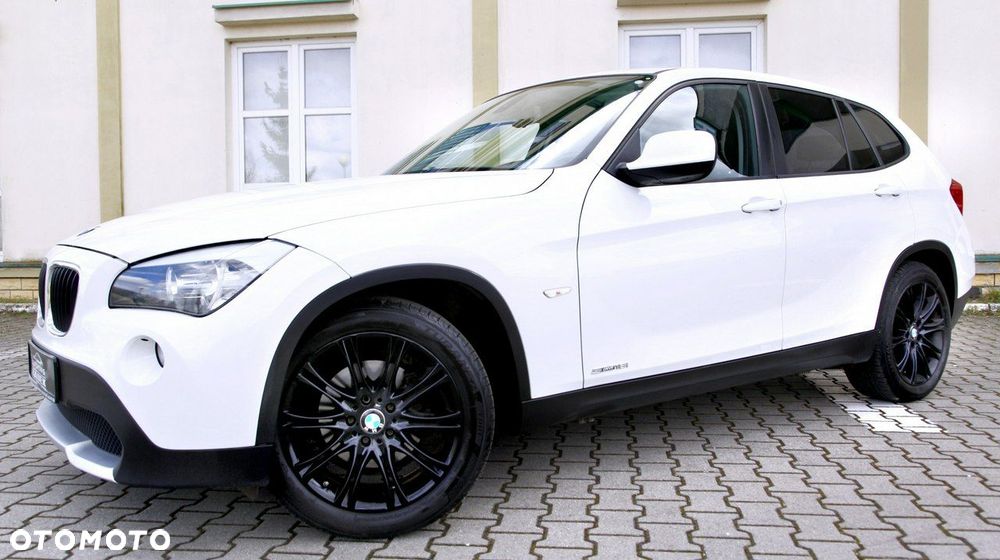 BMW X1 sDrive18i Sport Line - 4