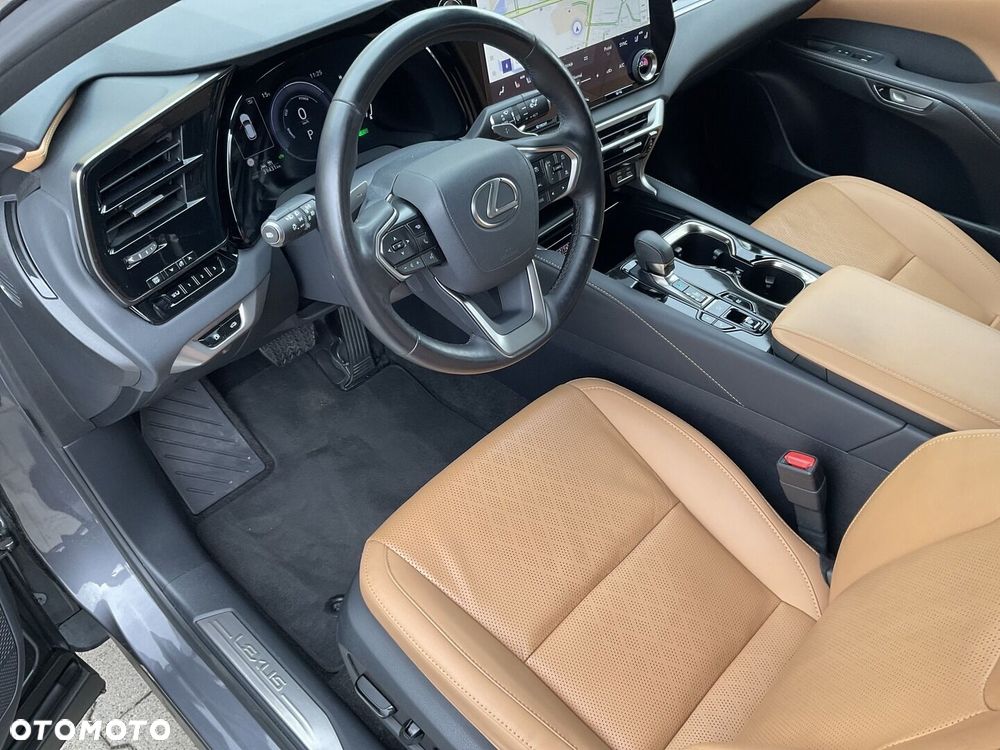 Lexus RX - 23