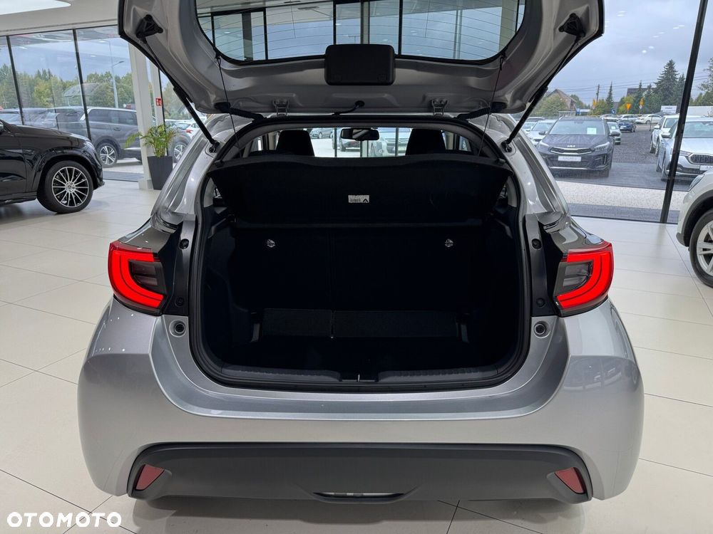 Toyota Yaris 1.5 Comfort - 17