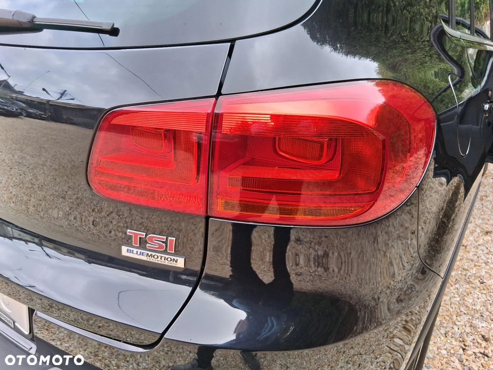 Volkswagen Tiguan - 17