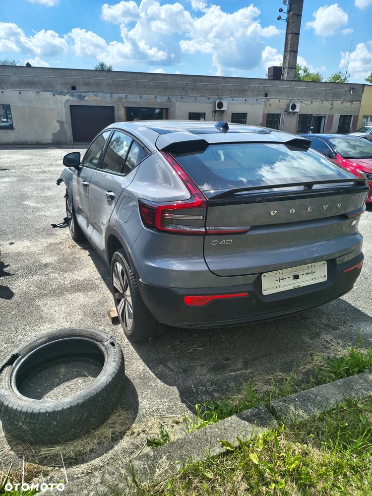 Volvo C40 - 8