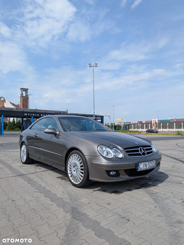 Mercedes-Benz CLK - 1