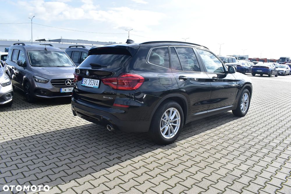 BMW X3 xDrive20i GPF Advantage - 5