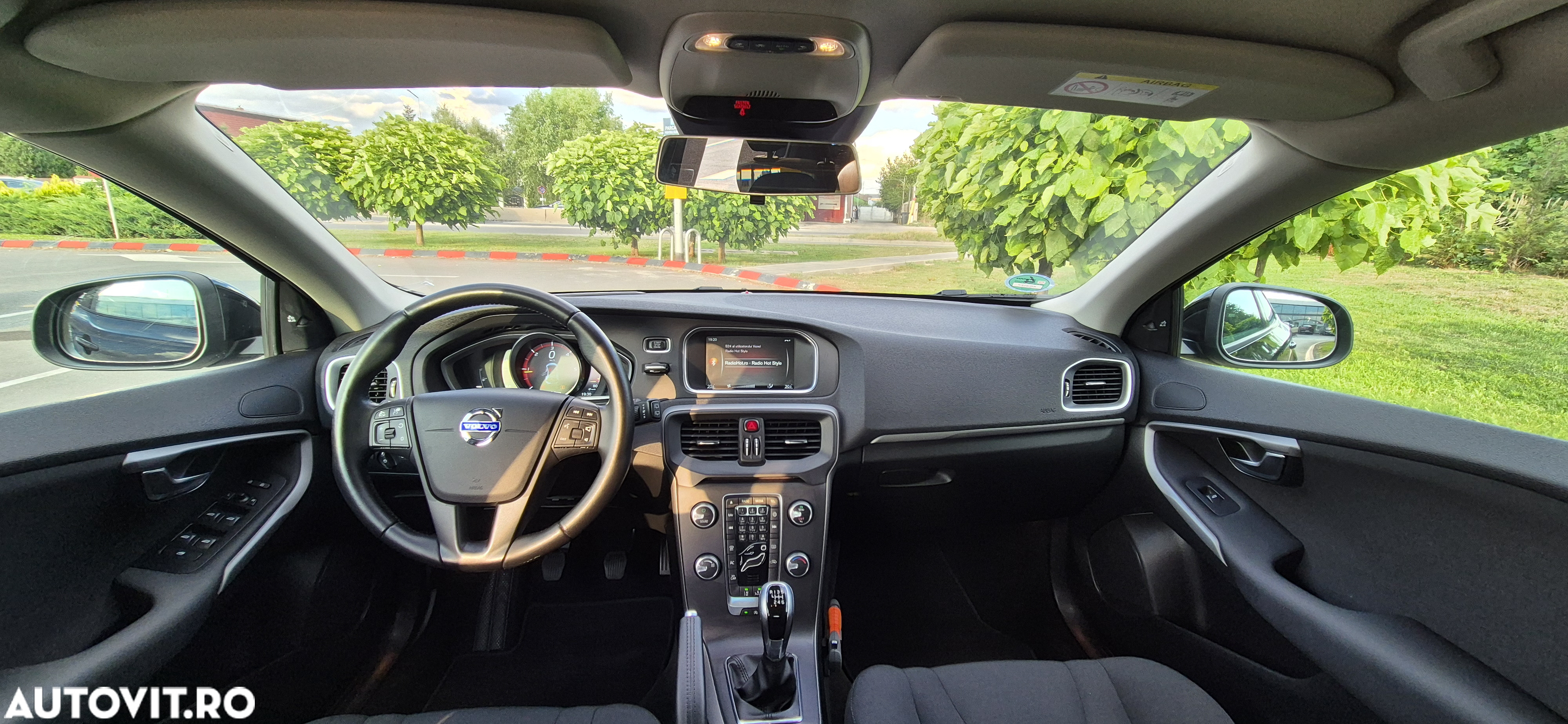 Volvo V40 D2 94g Kinetic - 7