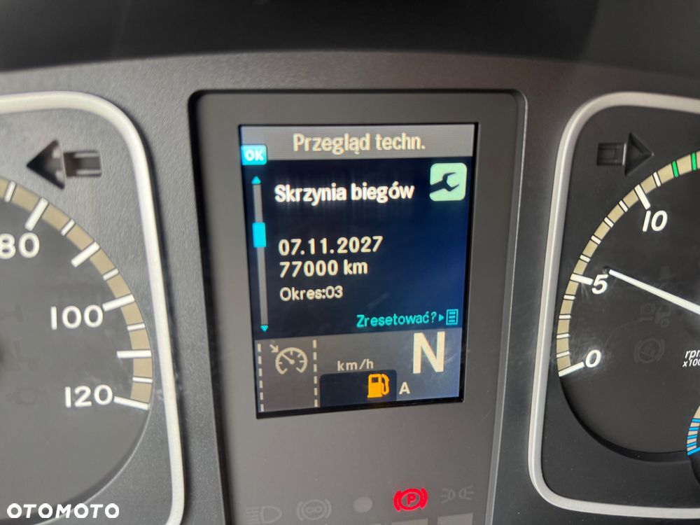 Mercedes-Benz ATEGO - 34