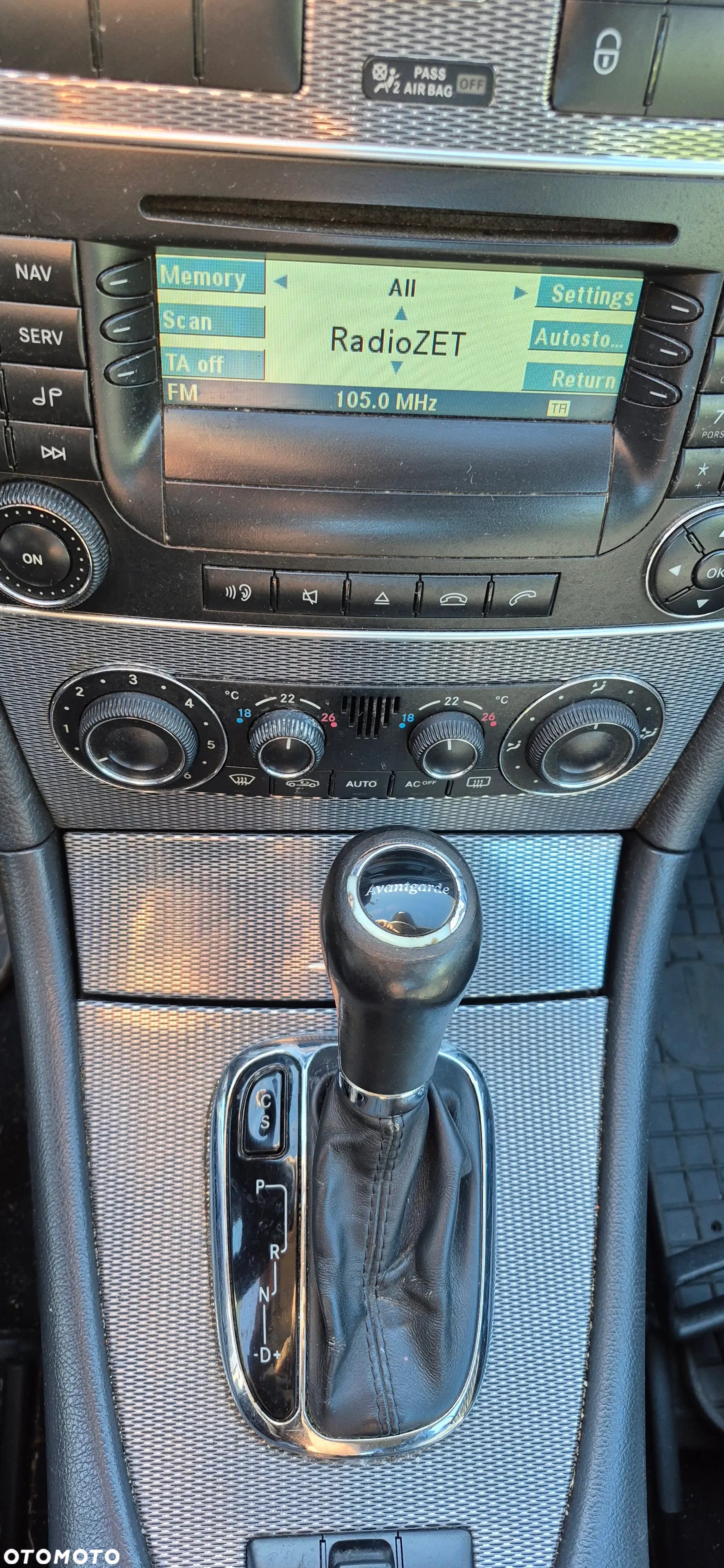 Mercedes-Benz CLK - 13