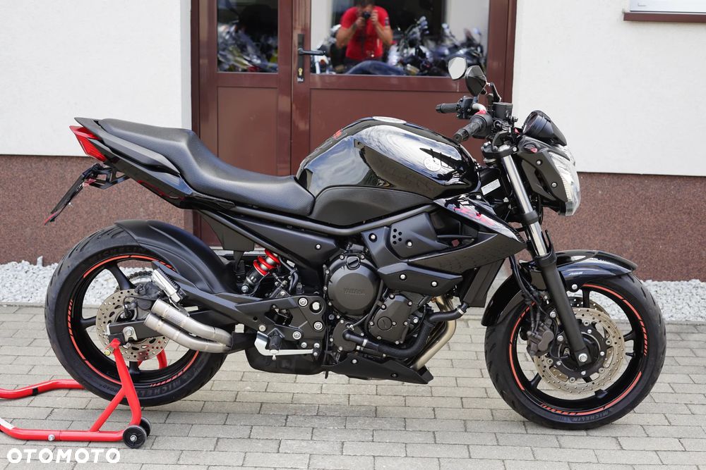 Yamaha XJ - 2