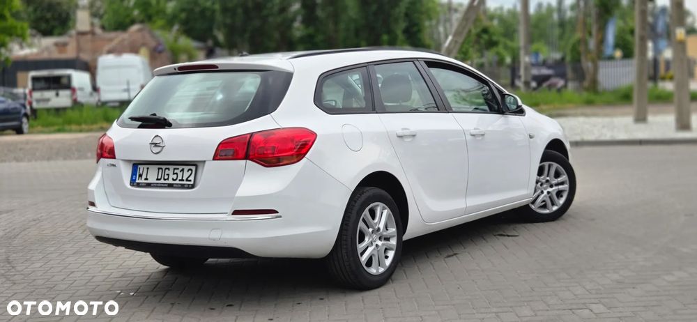 Opel Astra 1.6 Color Edition - 15