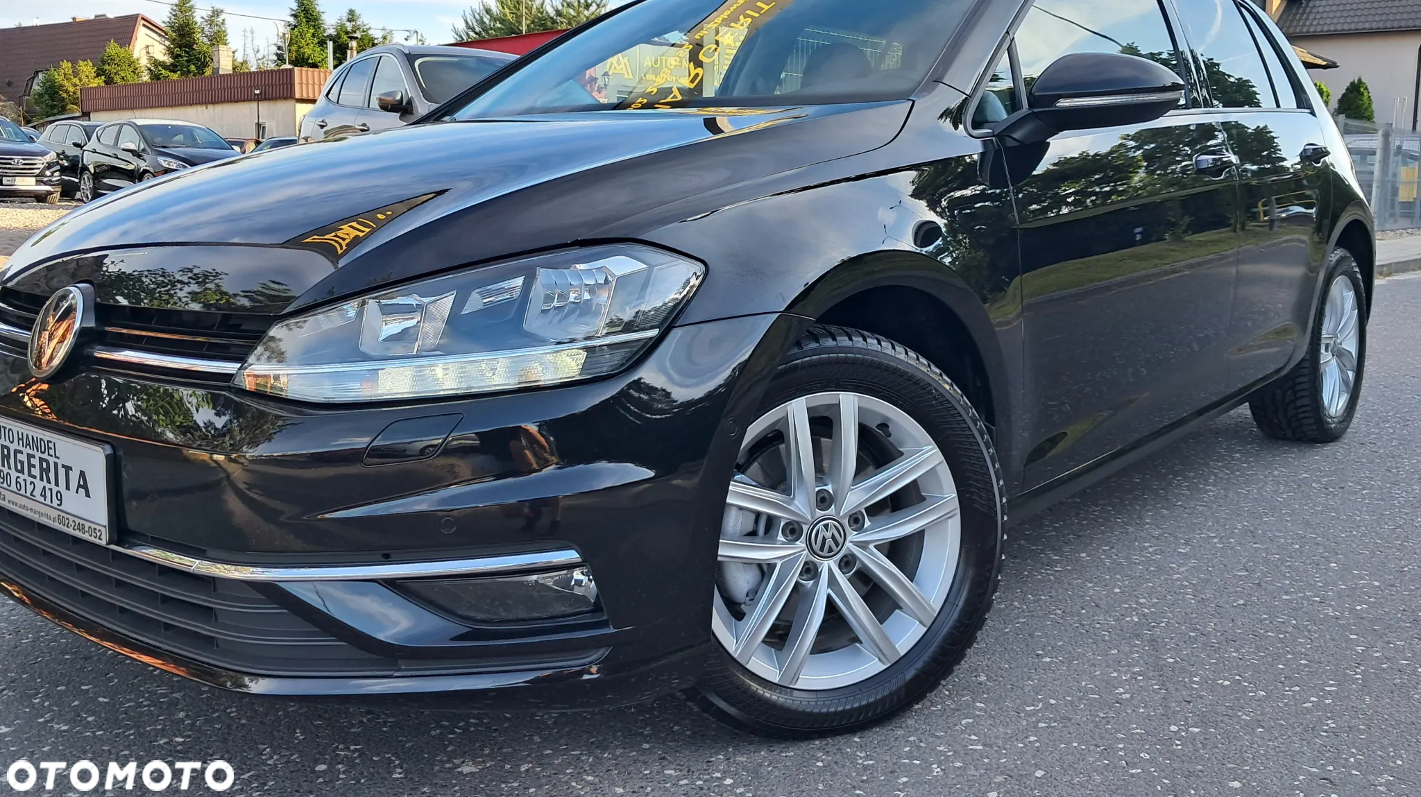 Volkswagen Golf 1.6 TDI SCR DSG Comfortline - 34