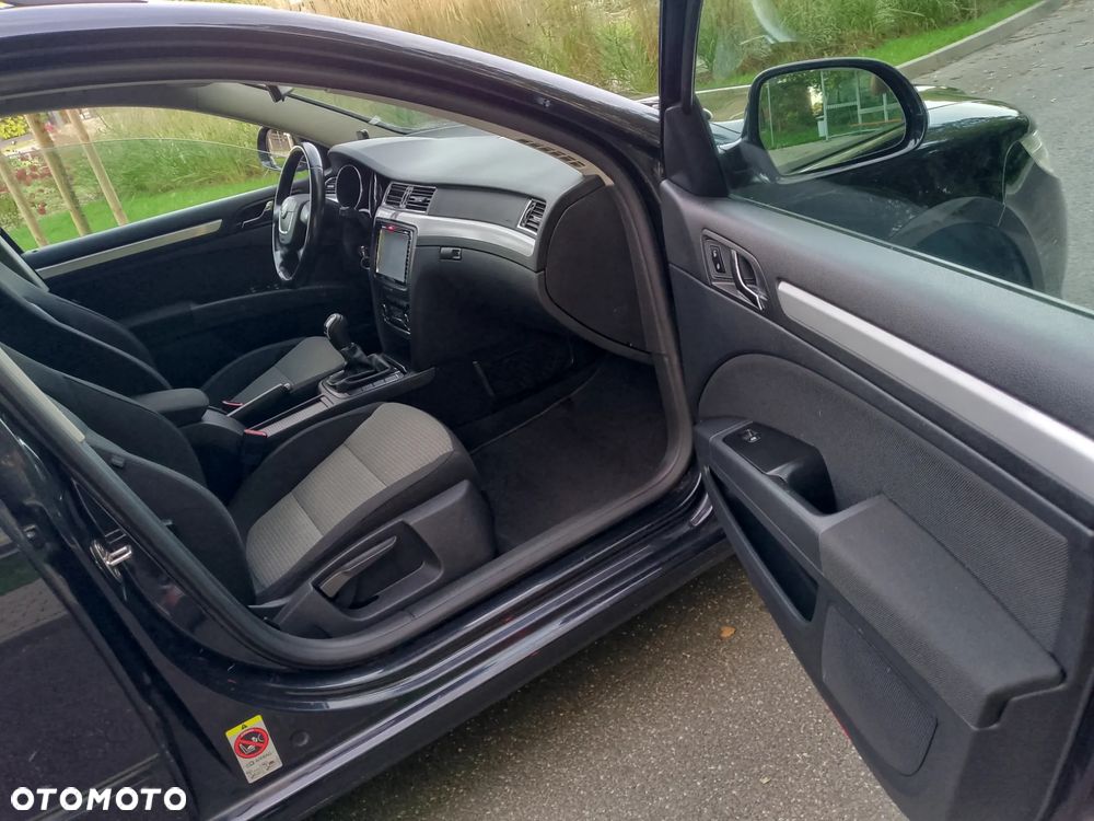 Skoda Superb 2.0 TDI 4x4 Exclusive - 16