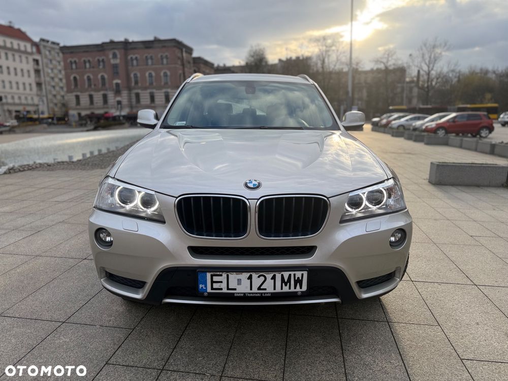 BMW X3 sDrive20i xLine - 2