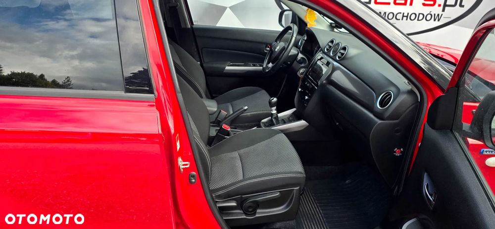 Suzuki Vitara 1.4 Boosterjet Hybrid Comfort+ - 17
