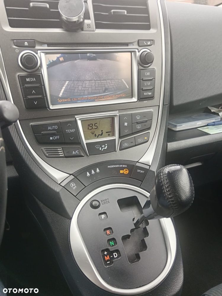 Toyota Verso S 1.33 Luna MS - 11