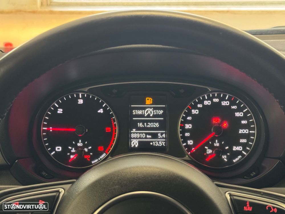 Audi A1 Sportback 1.4 TDI S tronic - 10