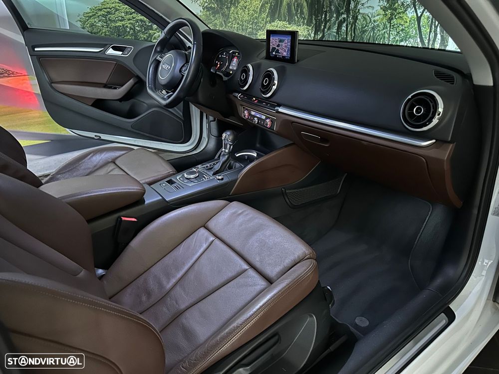 Audi A3 1.6 TDI Sport - 29