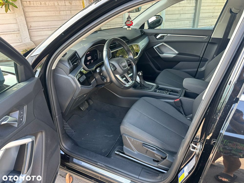 Audi Q3 - 16