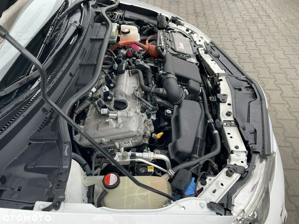 Toyota Auris Hybrid 135 Sprint - 13