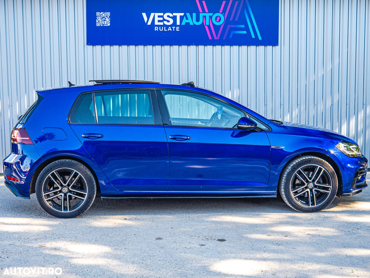 Volkswagen Golf 1.5 eTSI OPF DSG R-Line - 18
