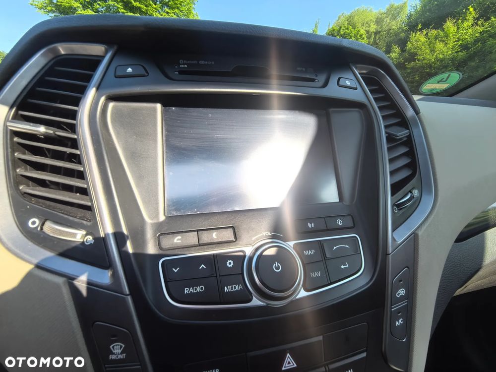 Hyundai Santa Fe - 32