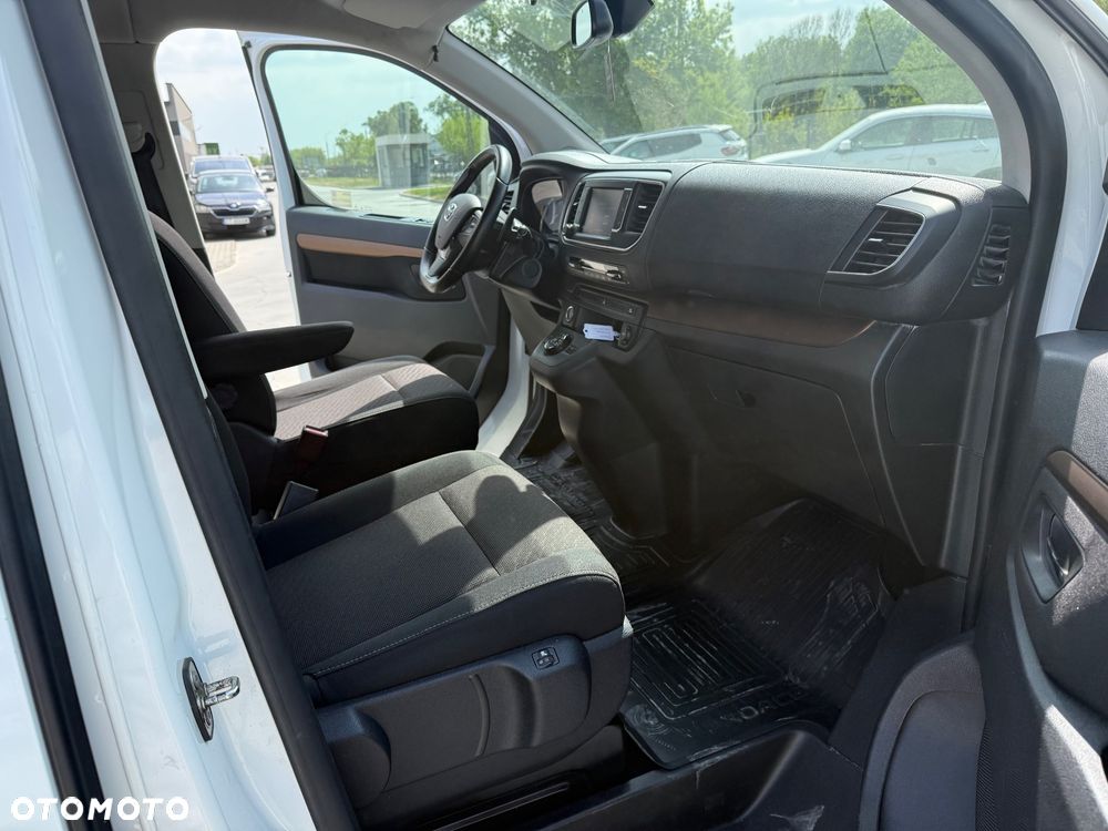 Toyota Proace Verso 2.0 D4-D Long Business - 32