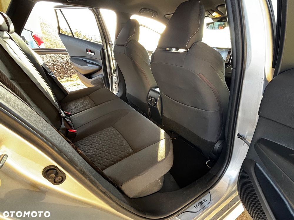 Toyota Corolla 2.0 Hybrid Selection - 13