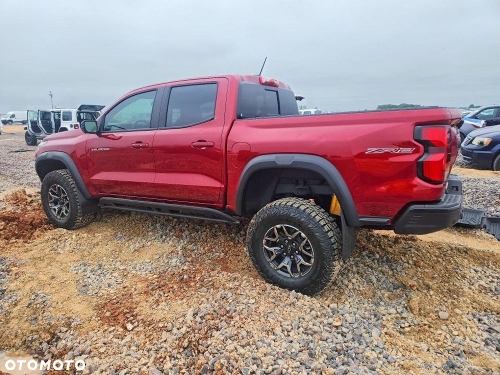 Chevrolet Colorado - 2