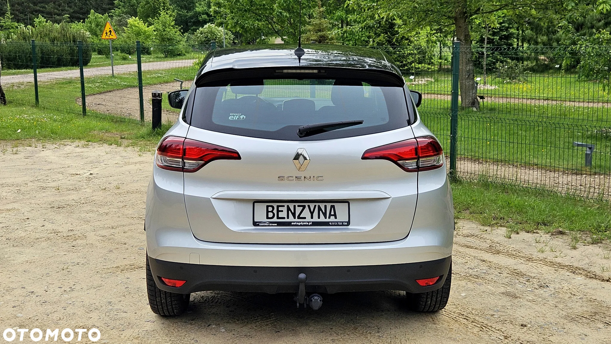 Renault Scenic 1.3 TCe FAP Zen - 17