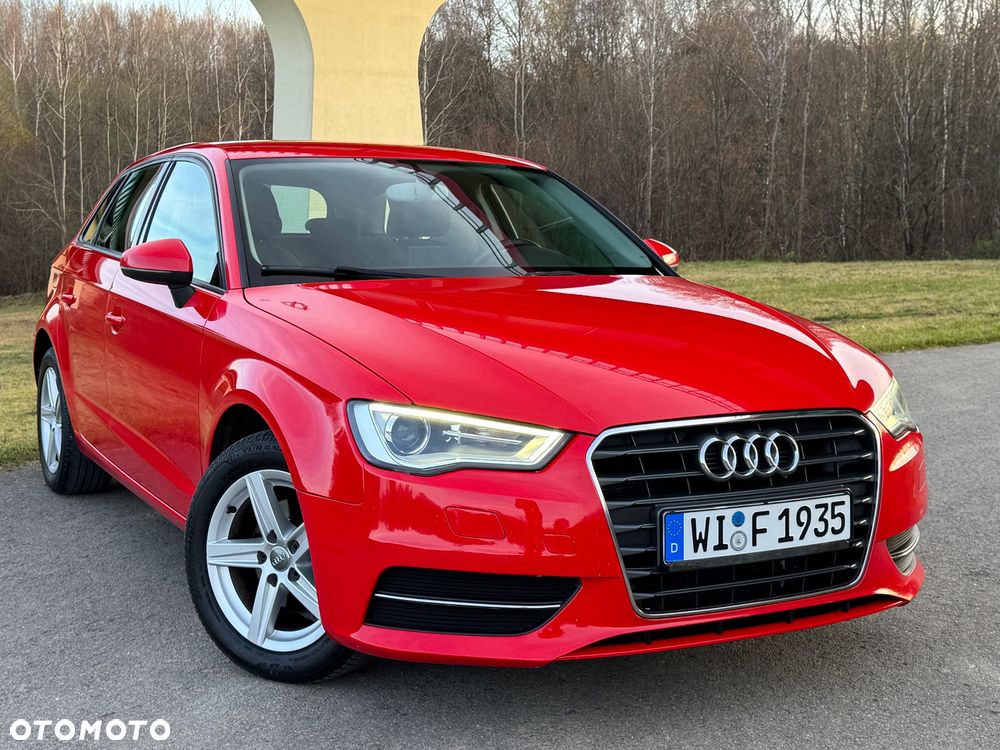 Audi A3 Sportback - 2