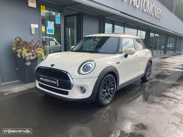 MINI 5 Portas One Essential - 1