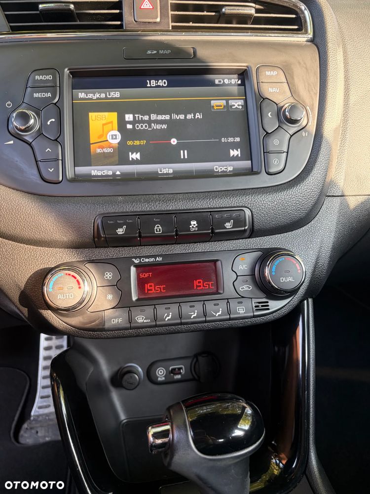 Kia Ceed 1.6 CRDi 136 DCT ISG GT Line - 10