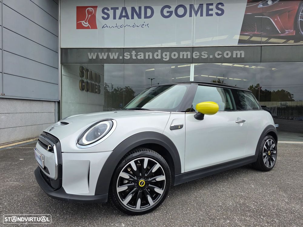 MINI 3 Portas Cooper SE Classic - 3