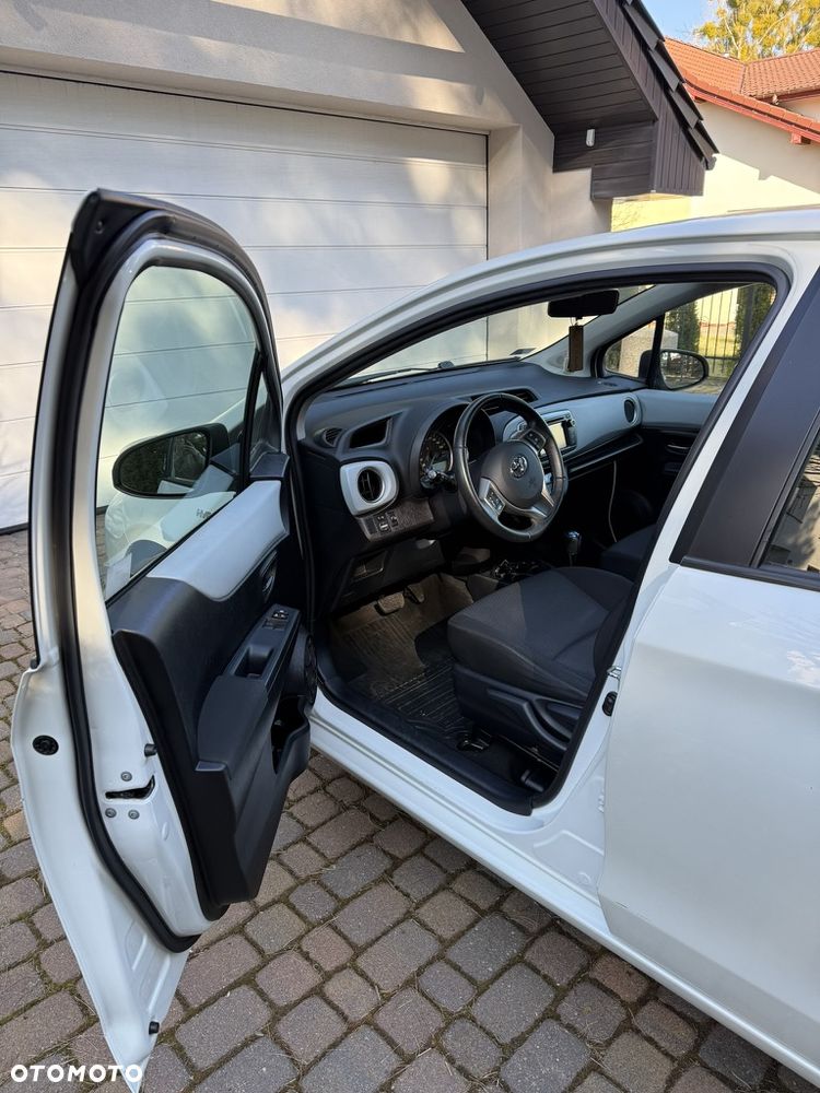 Toyota Yaris - 7