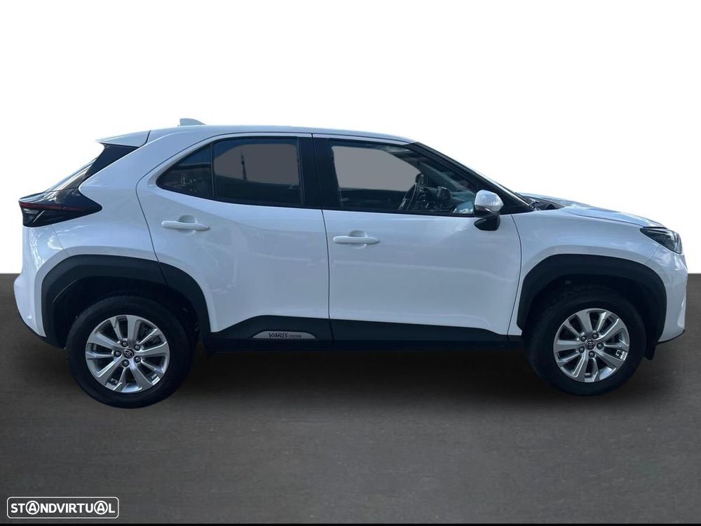 Toyota Yaris Cross 1.5 HDF Comfort Plus - 8