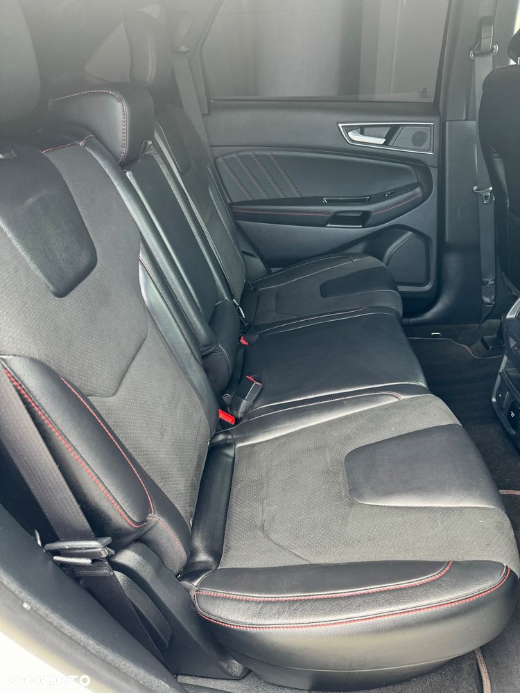 Ford Edge 2.0 EcoBlue Twin-Turbo 4WD ST-Line - 12