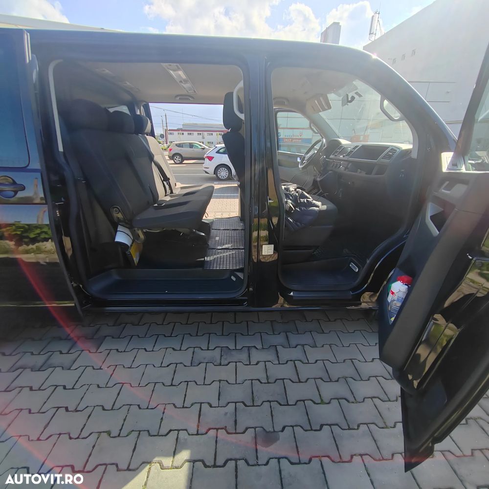 Volkswagen Caravelle LR Trendline DSG - 8